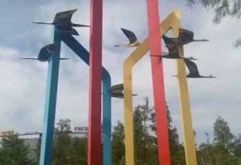 跨栏大雁雕塑厂家 栖息鸟禽 不锈钢大雁雕塑制作厂