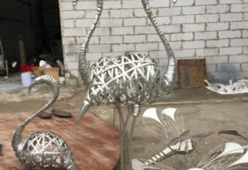 镂空丹顶鹤雕塑厂家 现代抽象摆件 广场几何丹顶鹤雕塑