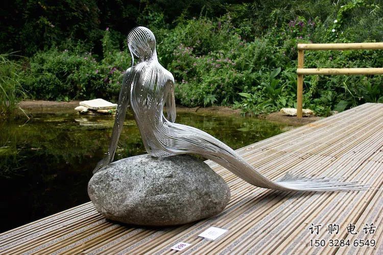 拉丝美人鱼雕塑厂家 镂空创意摆件 别墅区不锈钢美人鱼雕塑厂
